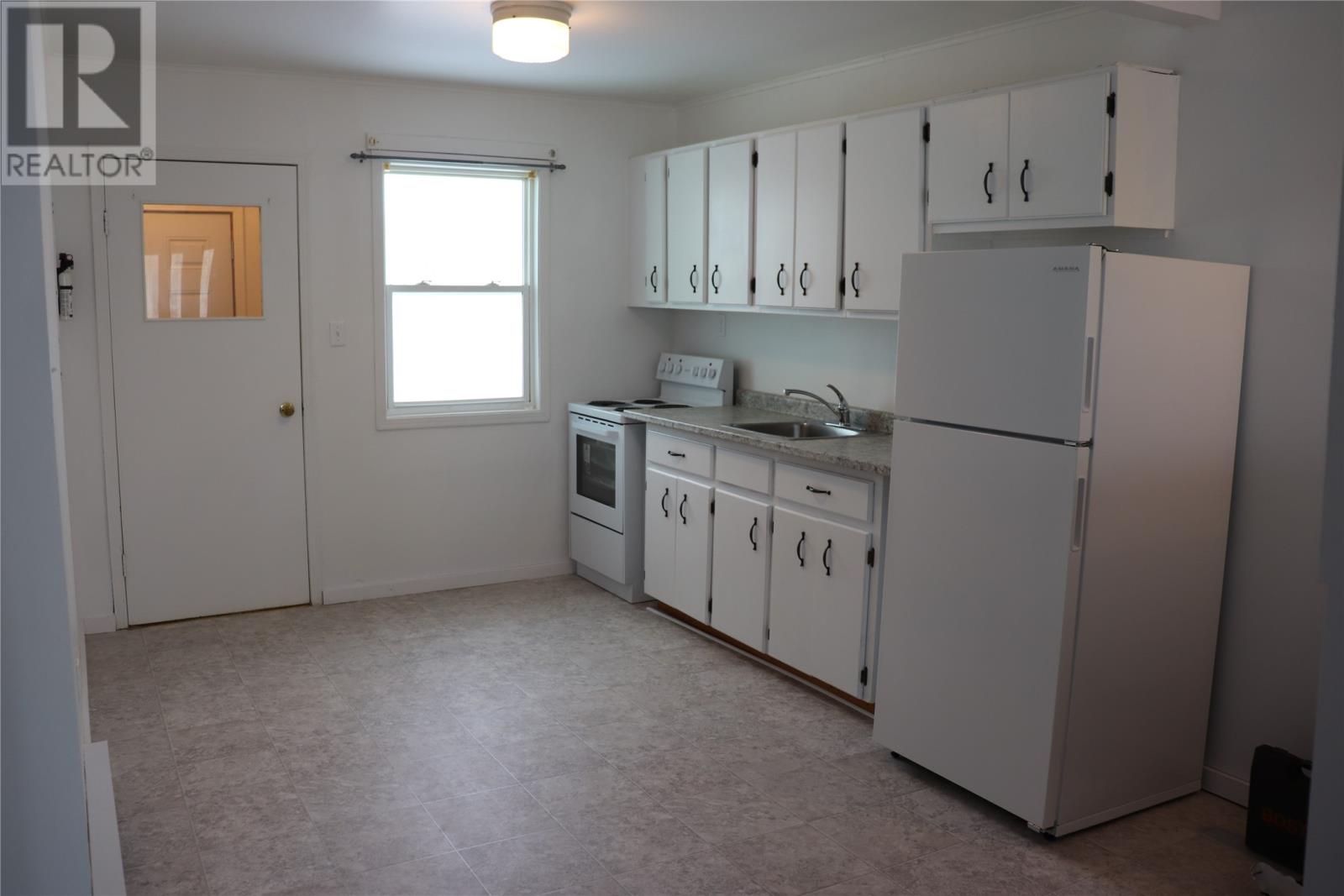 25-27 Viking Terrace, Stephenville, Newfoundland & Labrador  A2N 1K1 - Photo 14 - 1293690