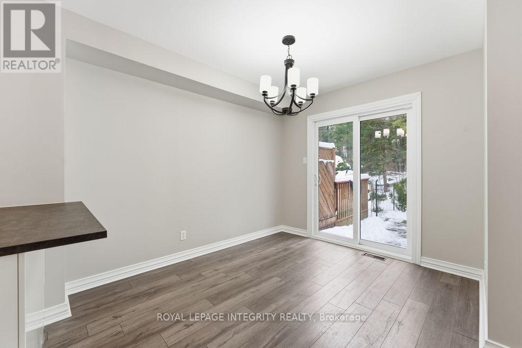 34 Furlong Crescent, Ottawa, Ontario  K2M 2J1 - Photo 12 - X12690130