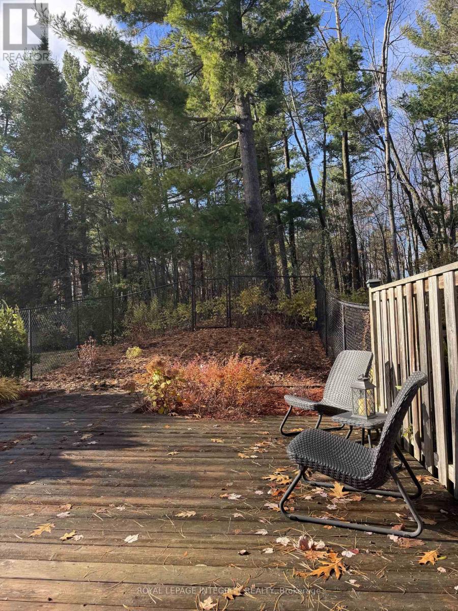 34 Furlong Crescent, Ottawa, Ontario  K2M 2J1 - Photo 27 - X12690130