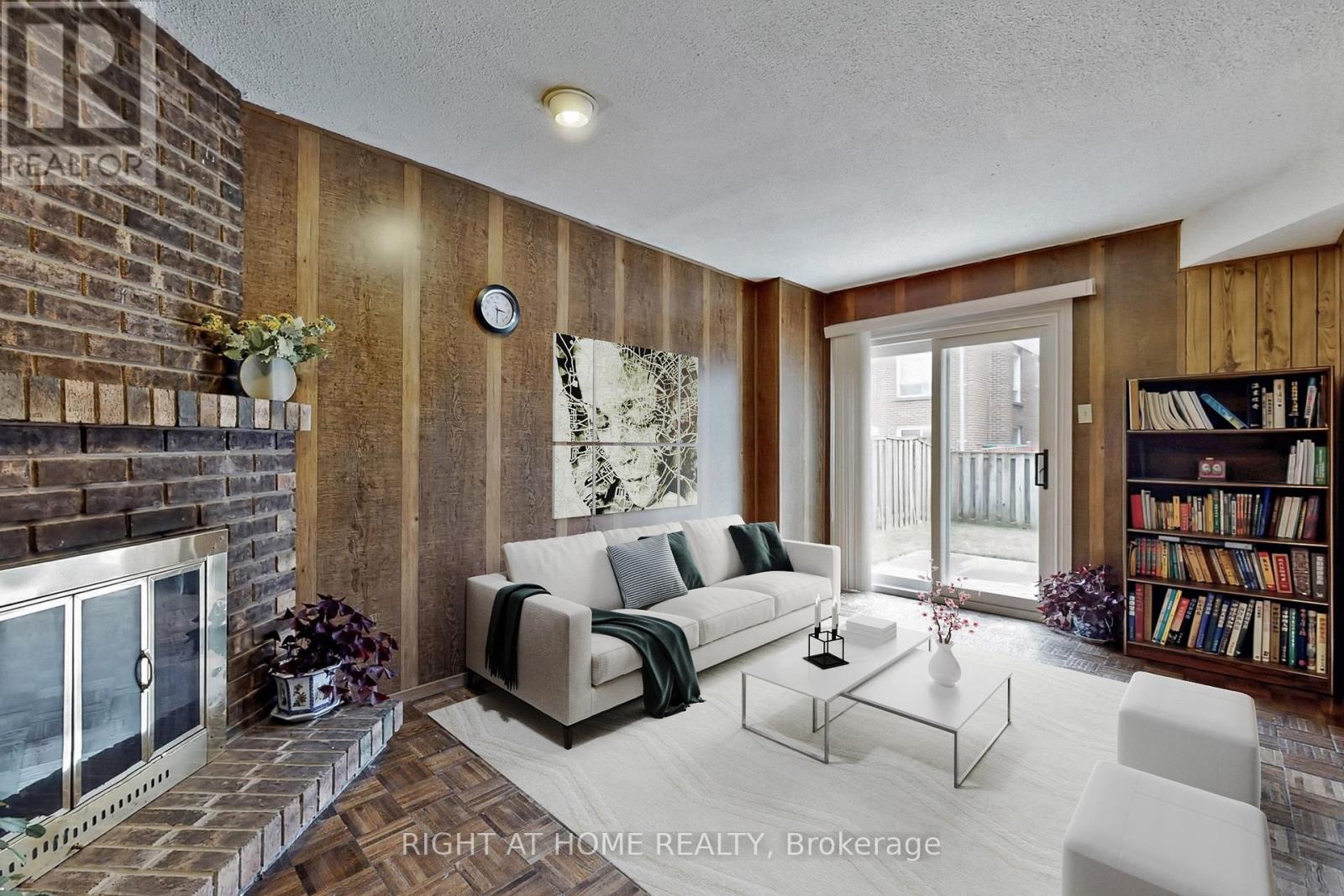 9 Festival Drive, Toronto, Ontario  M2R 3T9 - Photo 25 - C12690086