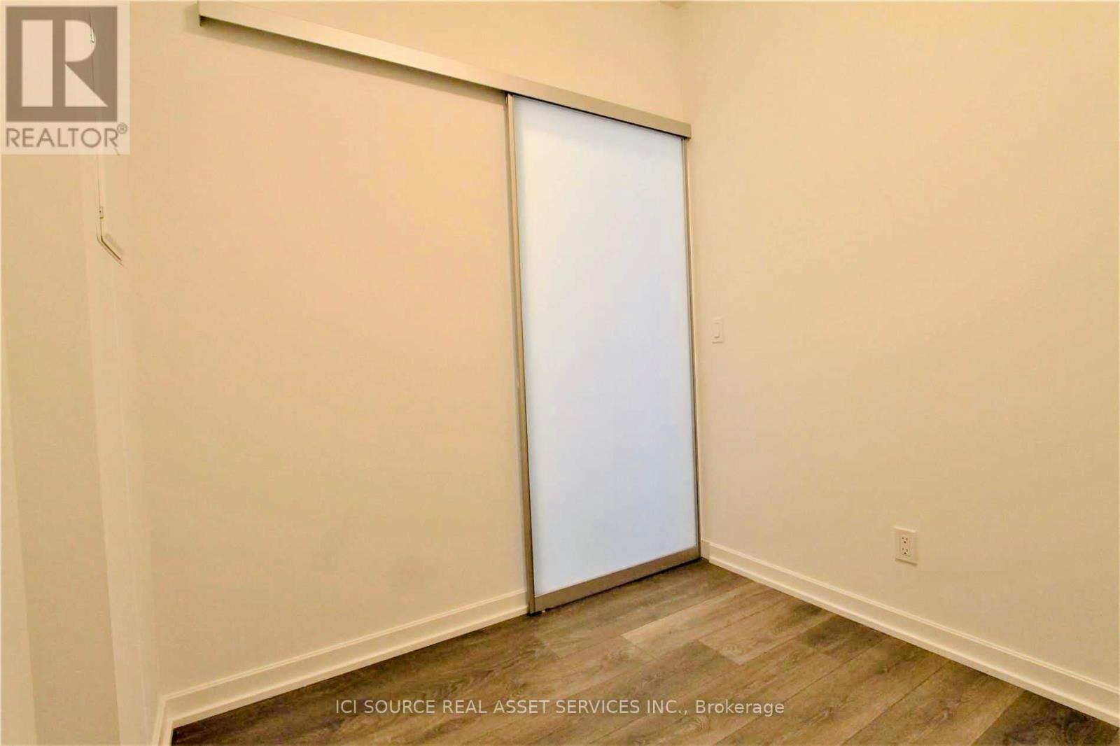 510 - 36 Forest Manor Road, Toronto, Ontario  M2J 0H4 - Photo 7 - C12690150