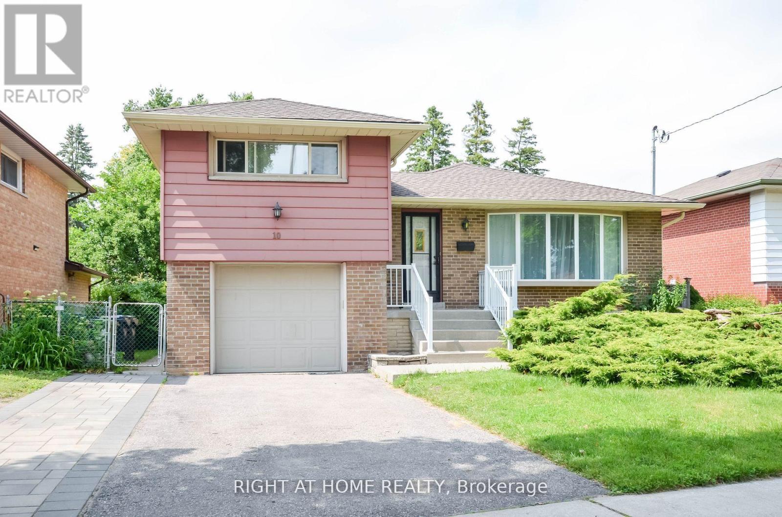 10 Amulet Street, Toronto, Ontario  M1T 2E4 - Photo 1 - E12690114