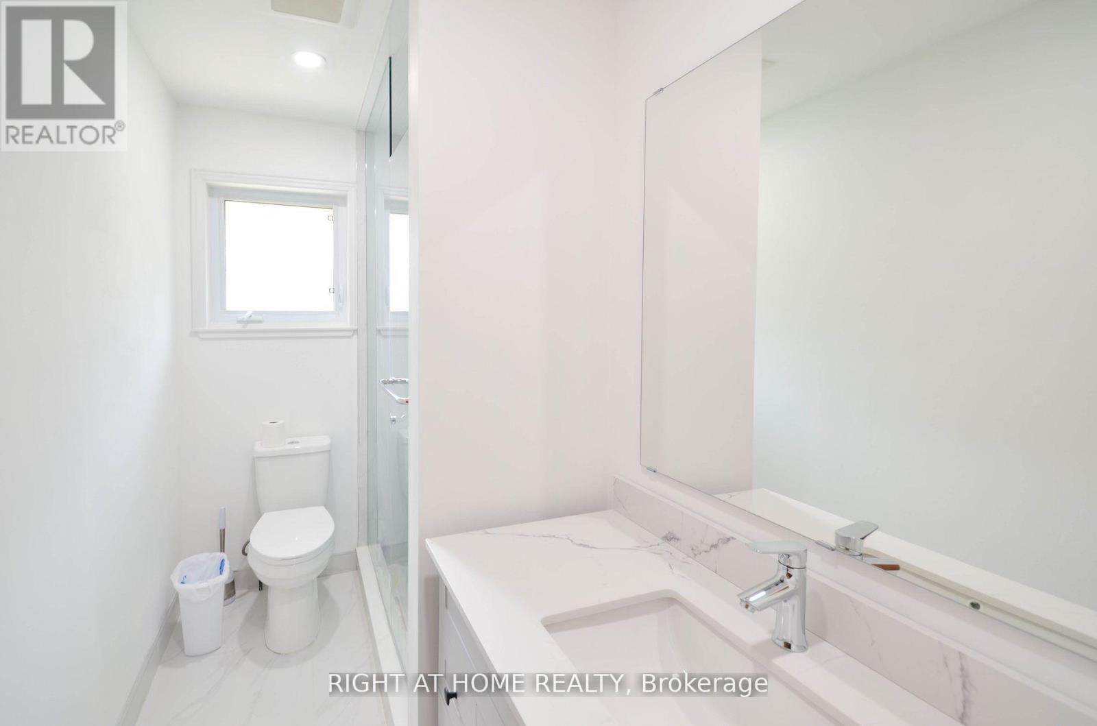 10 Amulet Street, Toronto, Ontario  M1T 2E4 - Photo 9 - E12690114