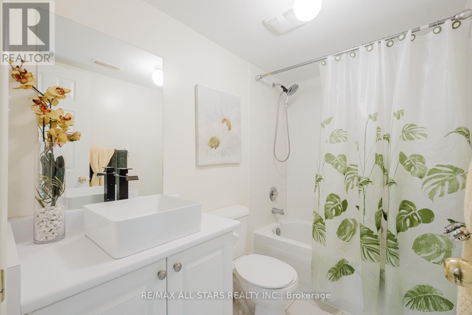 19 Coronet Street, Whitchurch-Stouffville, Ontario  L4A 0X8 - Photo 21 - N12690128