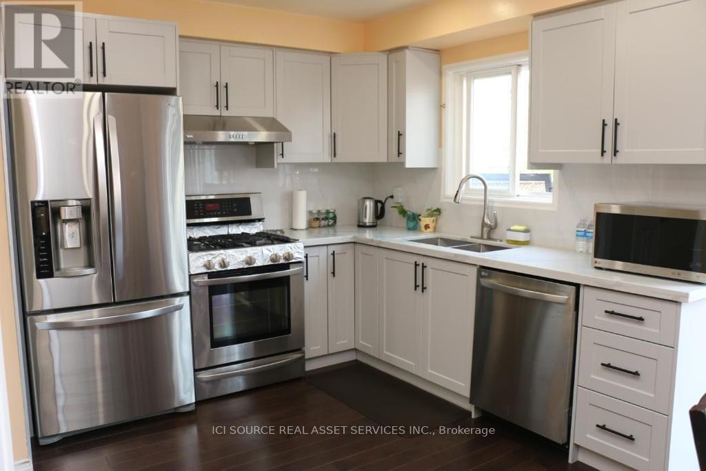 Upper - 164 Stather Crescent, Markham, Ontario  L3S 2W9 - Photo 1 - N12690156