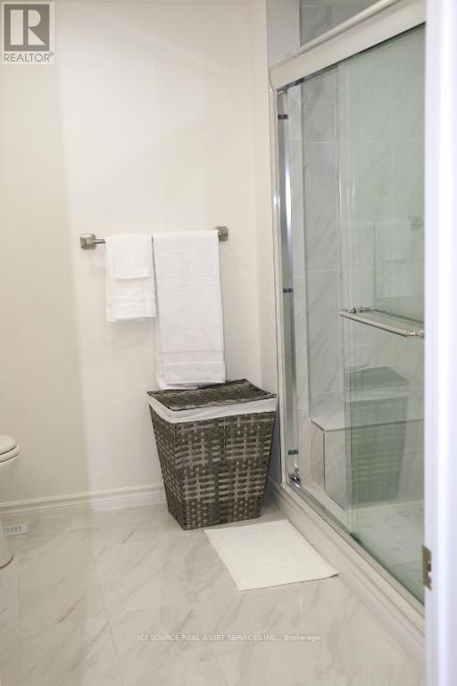 Upper - 164 Stather Crescent, Markham, Ontario  L3S 2W9 - Photo 11 - N12690156