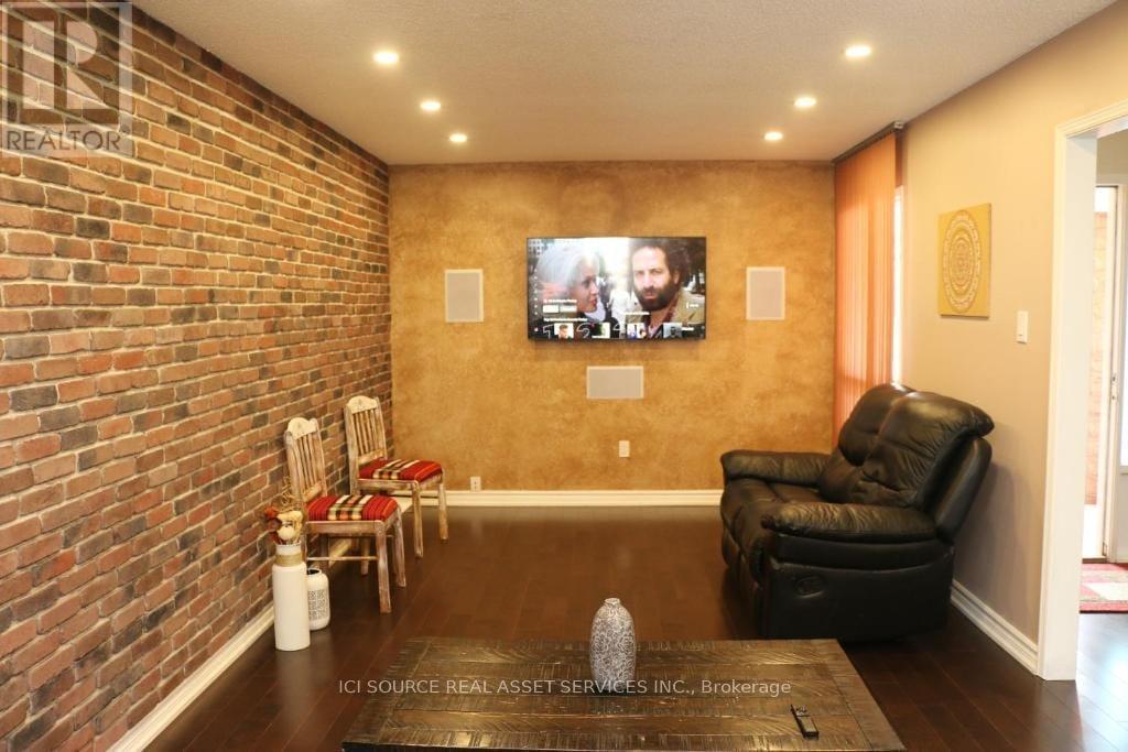 Upper - 164 Stather Crescent, Markham, Ontario  L3S 2W9 - Photo 22 - N12690156