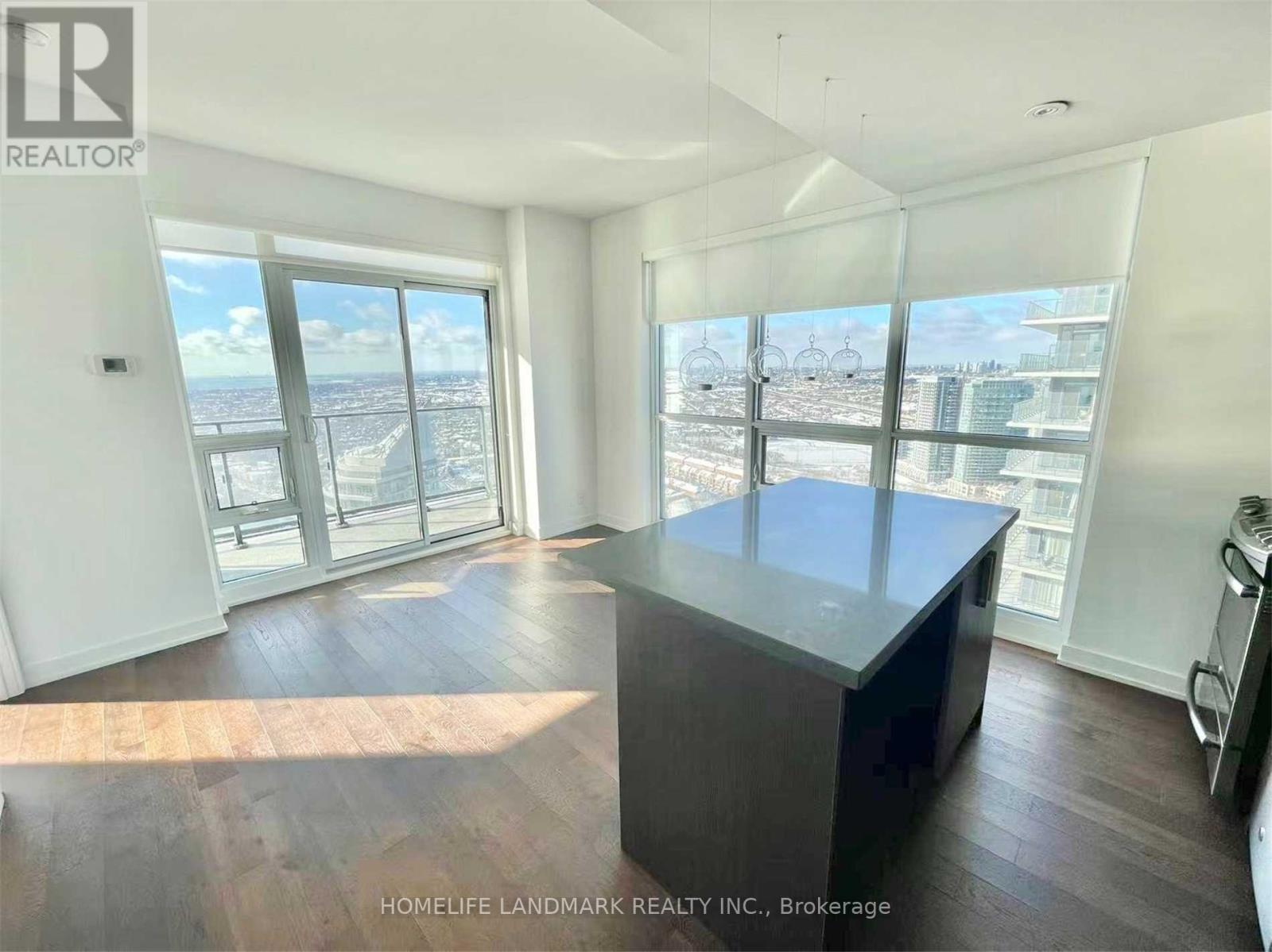 4206 - 2212 Lake Shore Boulevard W, Toronto, Ontario  M8V 0C2 - Photo 3 - W12690076