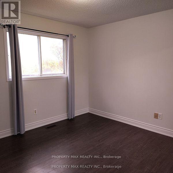 246 Simmons Boulevard, Brampton, Ontario  L6V 3Y1 - Photo 15 - W12690084