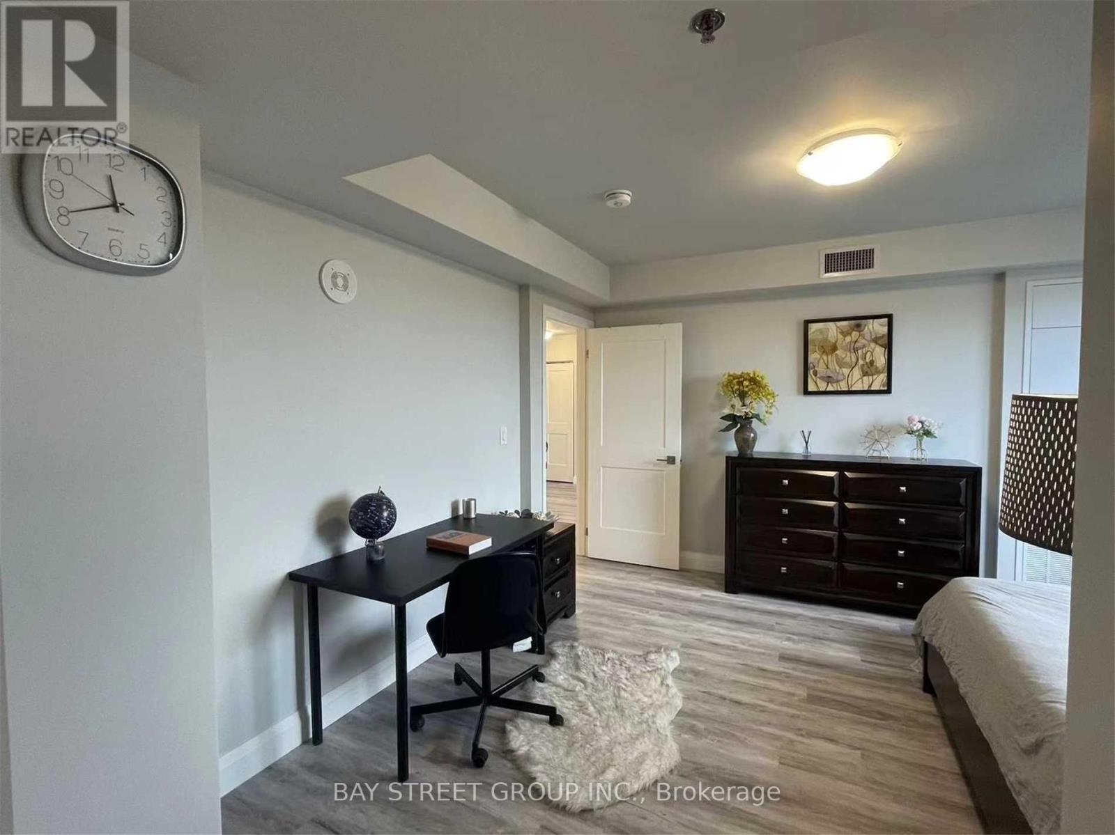 701 - 5698 Main Street, Niagara Falls, Ontario  L2G 0Z2 - Photo 10 - X12690080