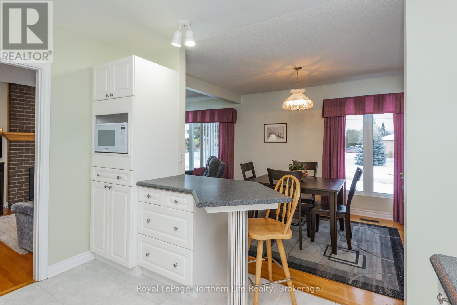 5 Strathcona Drive, North Bay, Ontario  P1A 2M5 - Photo 16 - X12690168