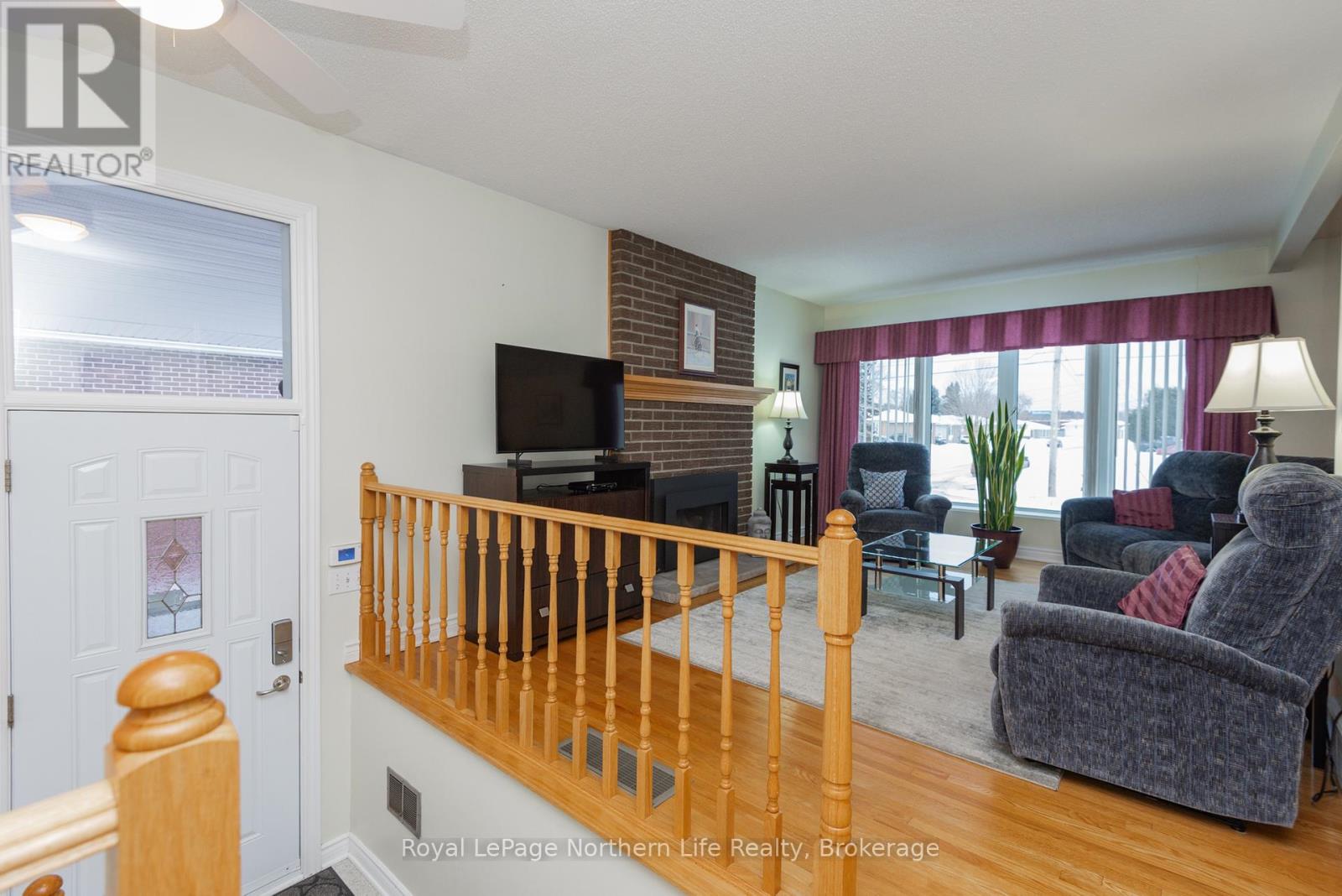 5 Strathcona Drive, North Bay, Ontario  P1A 2M5 - Photo 7 - X12690168