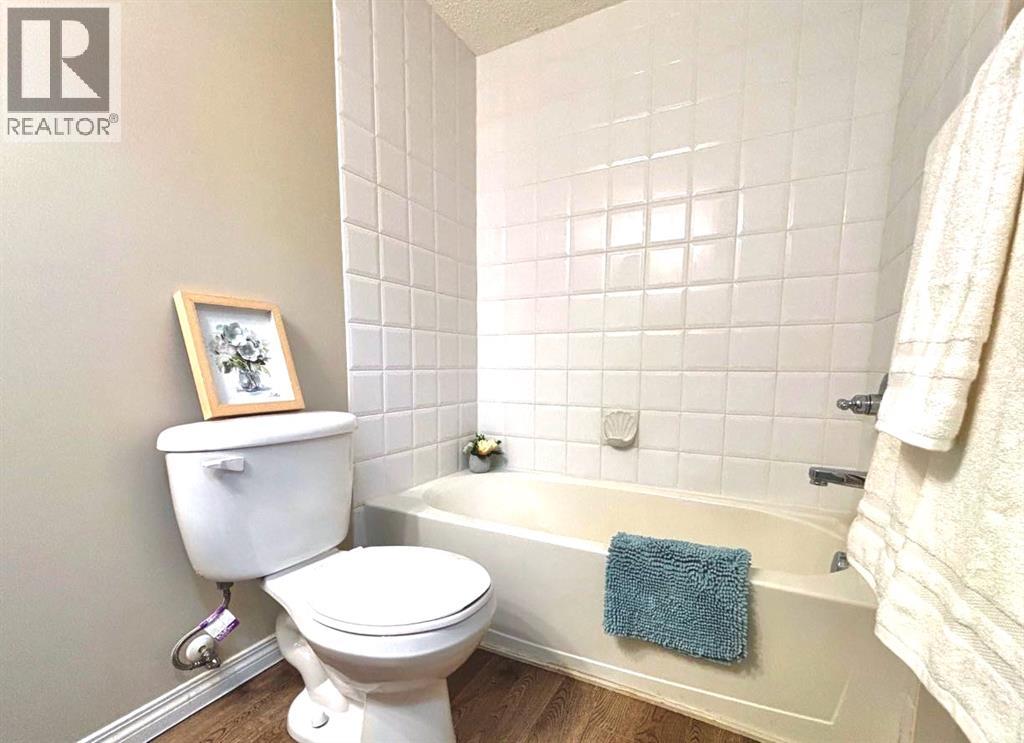 116, 369 Rocky Vista Park Nw, Calgary, Alberta  T3G 5K7 - Photo 24 - A2278556