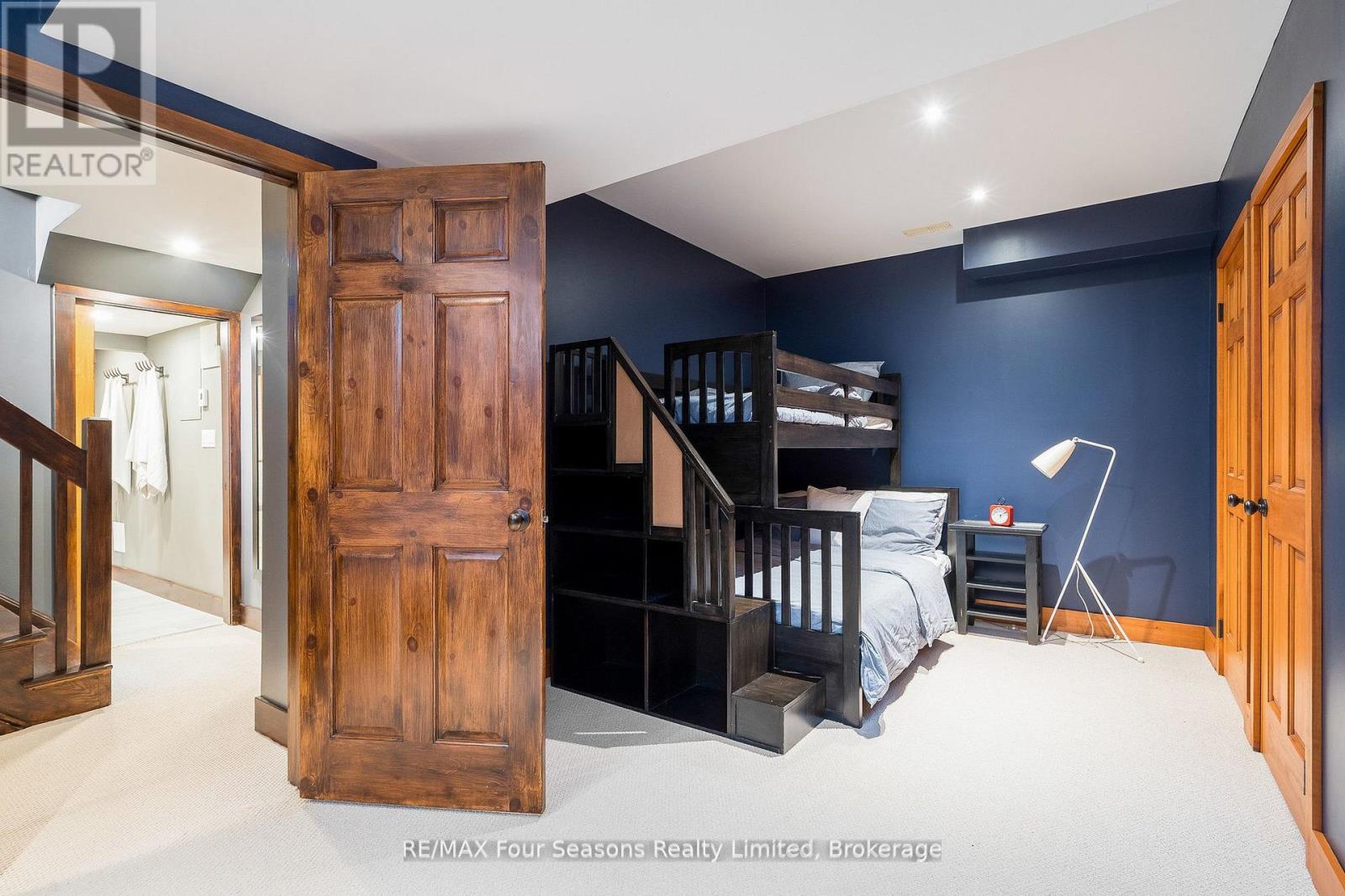 106 Venture Boulevard, Blue Mountains, Ontario  L9Y 0B6 - Photo 33 - X12690164