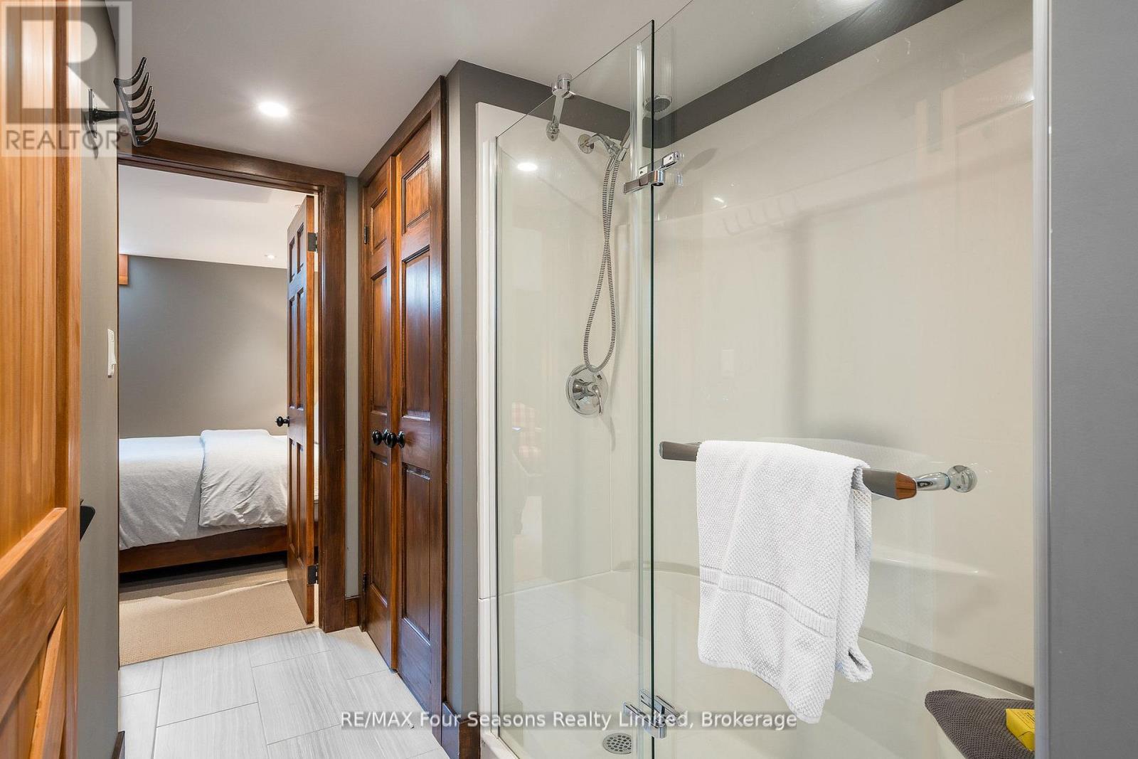 106 Venture Boulevard, Blue Mountains, Ontario  L9Y 0B6 - Photo 35 - X12690164