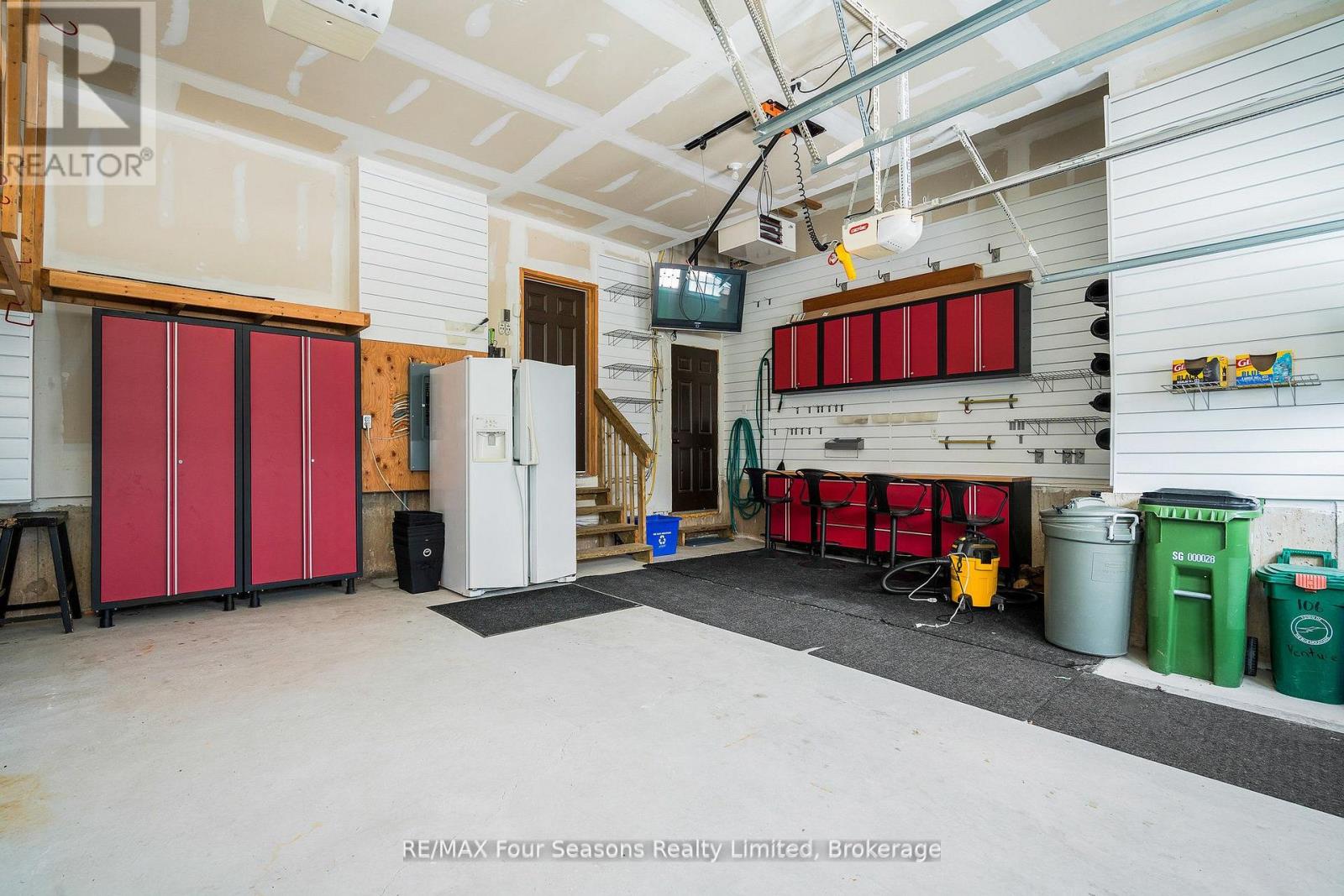 106 Venture Boulevard, Blue Mountains, Ontario  L9Y 0B6 - Photo 38 - X12690164