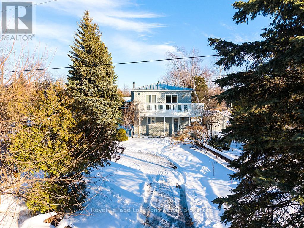 102 FRASER CRESCENT, blue mountains, Ontario
