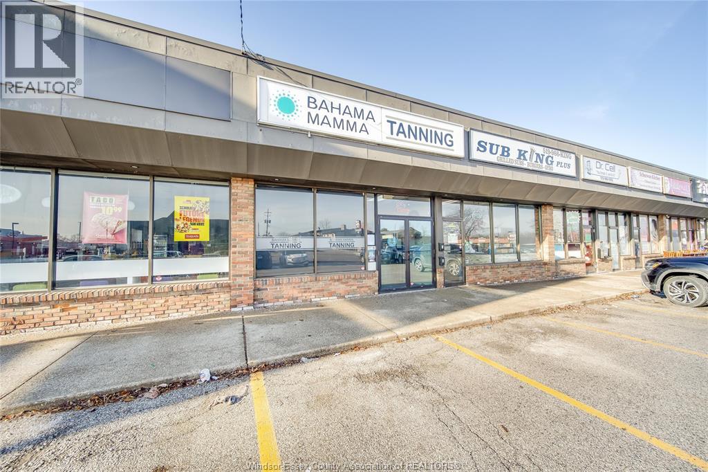 3041 Dougall Avenue, Windsor, Ontario  N9E 1S3 - Photo 3 - 26000535