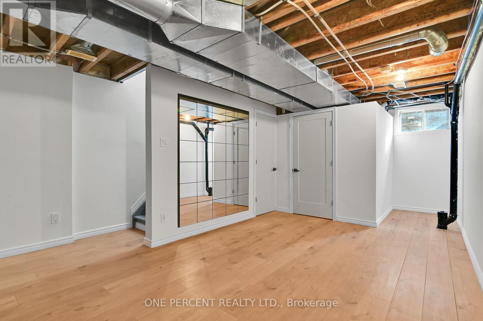 563 Burleigh Private, Ottawa, Ontario  K1J 1J9 - Photo 31 - X12690178