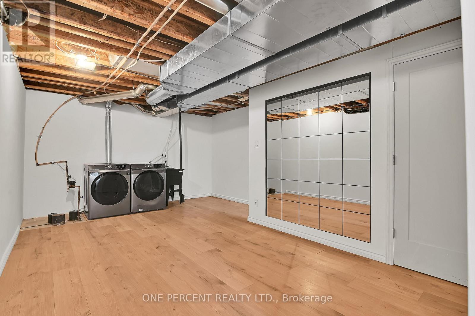 563 Burleigh Private, Ottawa, Ontario  K1J 1J9 - Photo 32 - X12690178