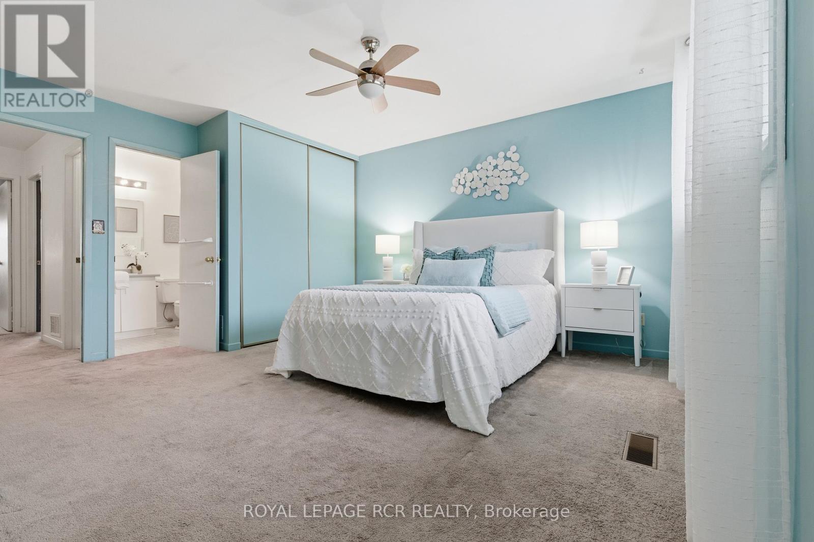 66 Orange Mill Court, Orangeville, Ontario L9W 3R6 - Photo 14 - W12690166