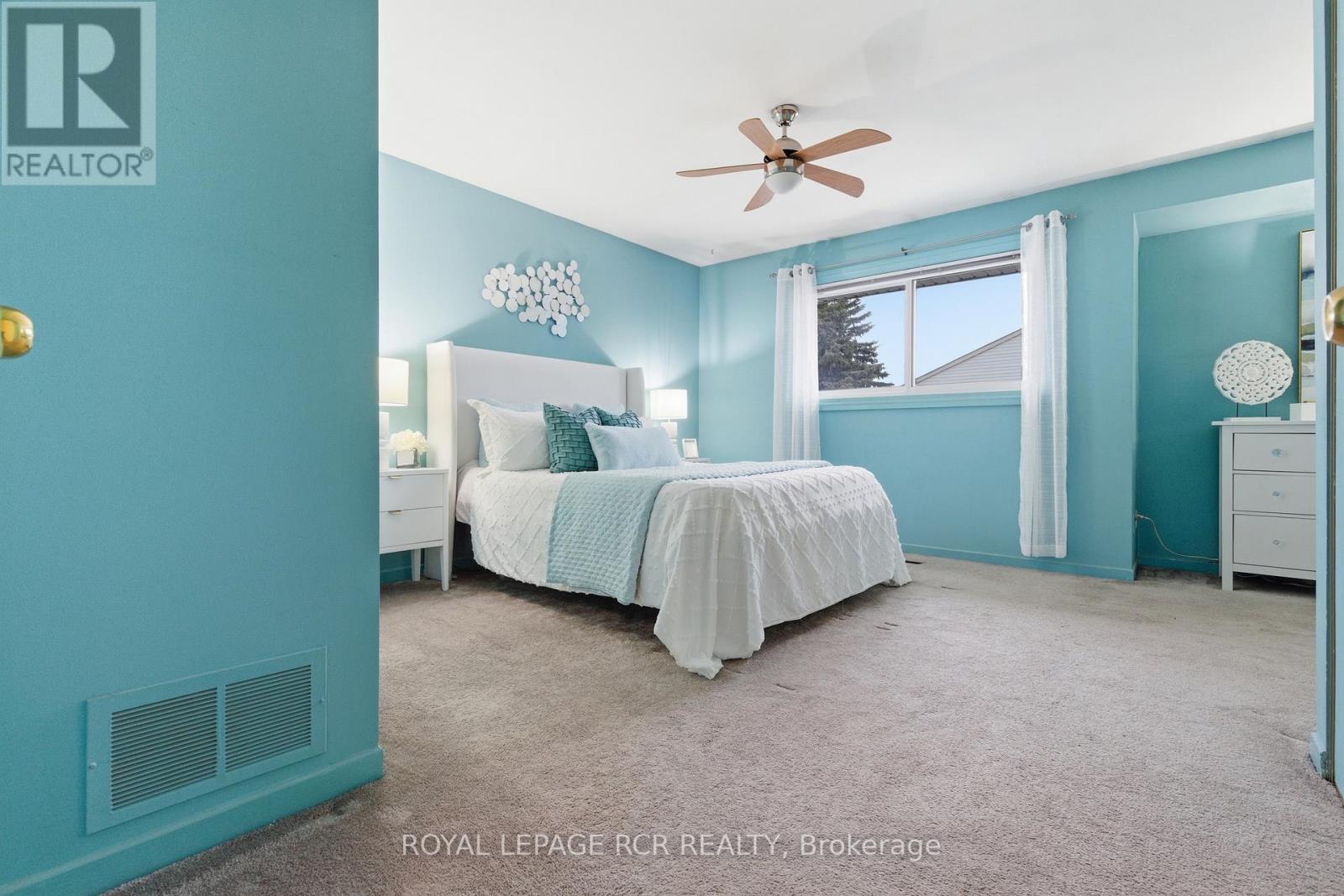 66 Orange Mill Court, Orangeville, Ontario L9W 3R6 - Photo 15 - W12690166