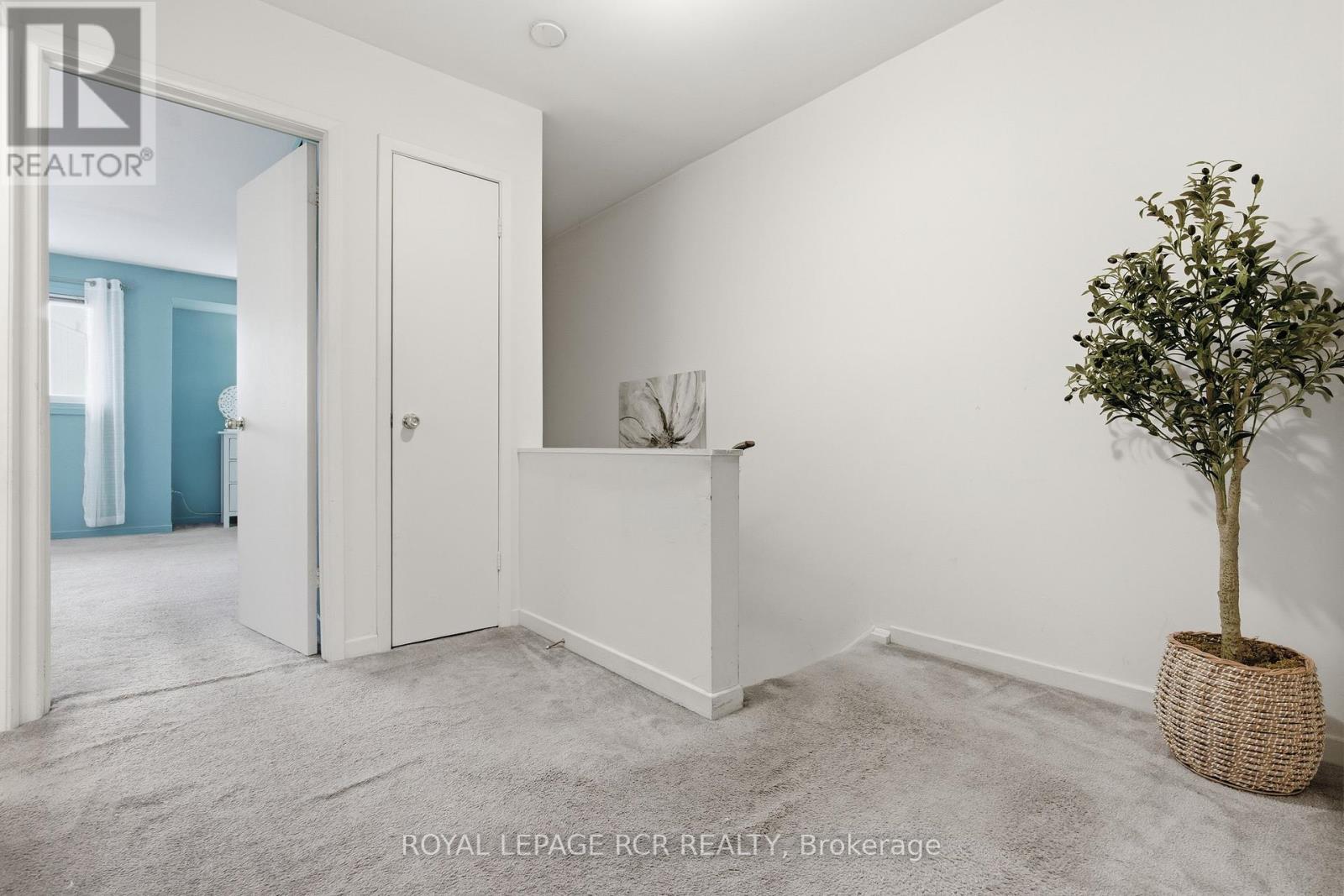 66 Orange Mill Court, Orangeville, Ontario L9W 3R6 - Photo 21 - W12690166