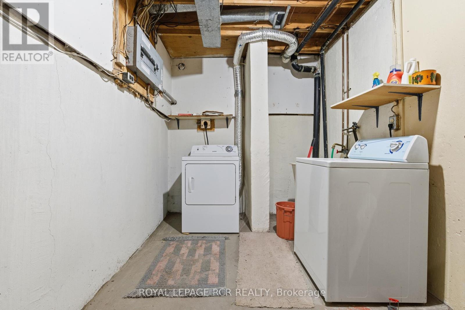 66 Orange Mill Court, Orangeville, Ontario L9W 3R6 - Photo 28 - W12690166