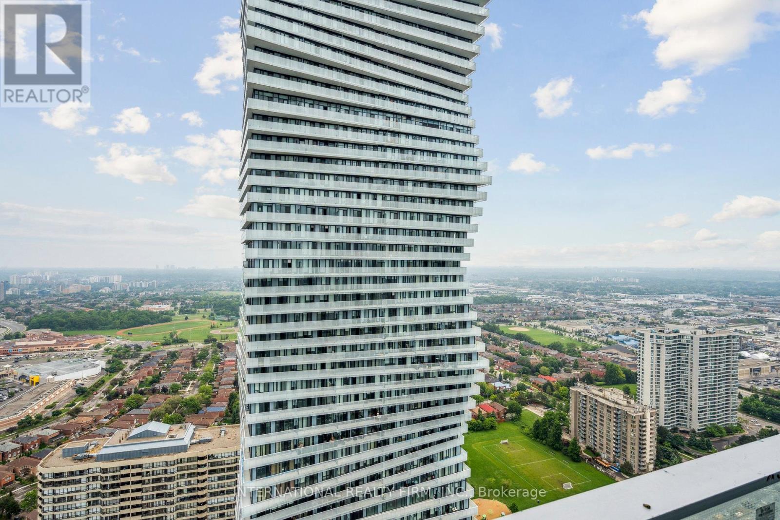 4004 - 3900 Confederation Parkway, Mississauga, Ontario  L5B 0M3 - Photo 28 - W12690172