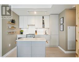 4004 - 3900 CONFEDERATION PARKWAY, Mississauga, Ontario