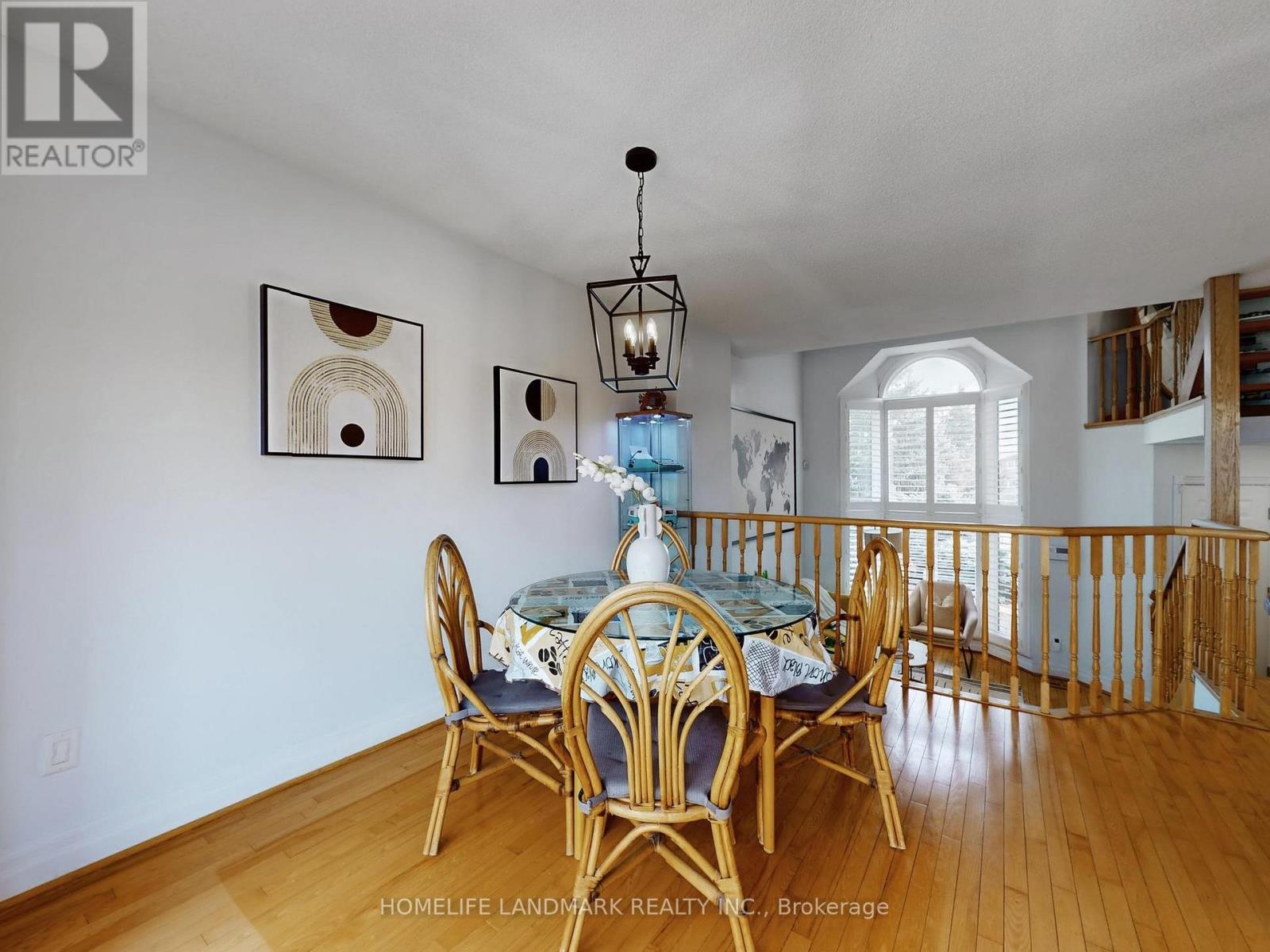 837 Apple Gate Court, Mississauga, Ontario  L5C 4L8 - Photo 17 - W12690180