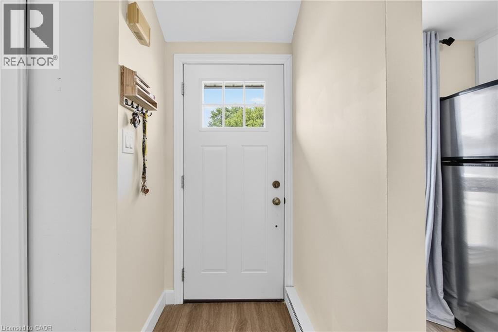 720 Parkview Crescent, Cambridge, Ontario  N3H 4X9 - Photo 6 - 40797869