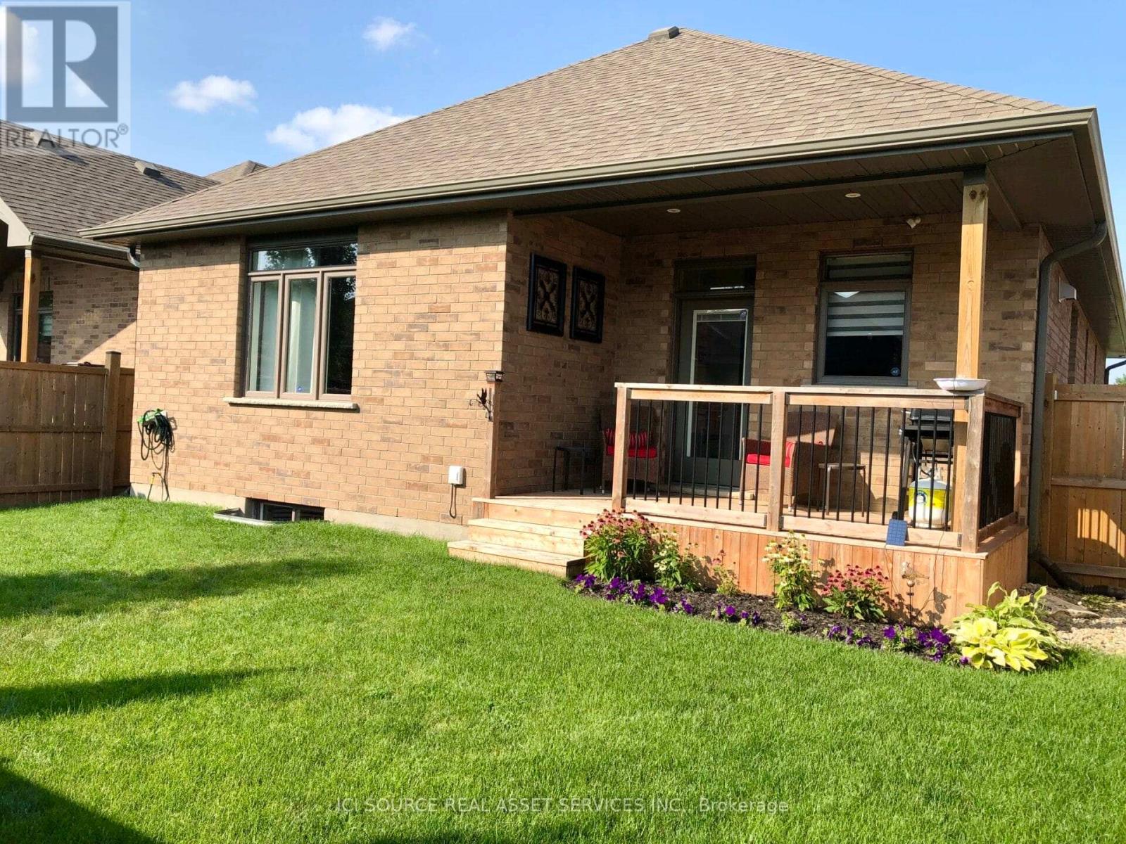 41 - 159 Collins Way, Strathroy-Caradoc, Ontario  N7G 0G8 - Photo 10 - X12690160