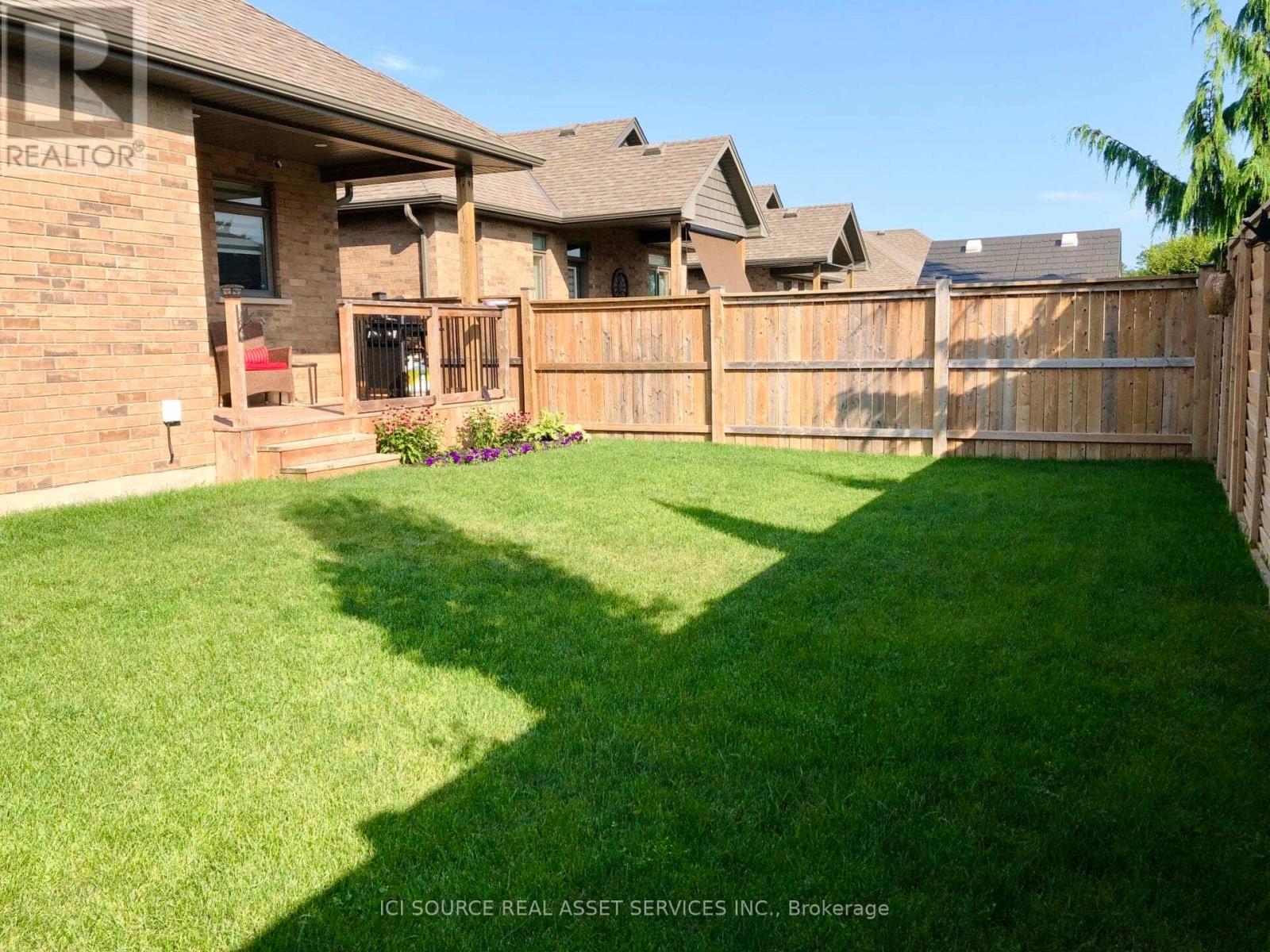 41 - 159 Collins Way, Strathroy-Caradoc, Ontario  N7G 0G8 - Photo 11 - X12690160