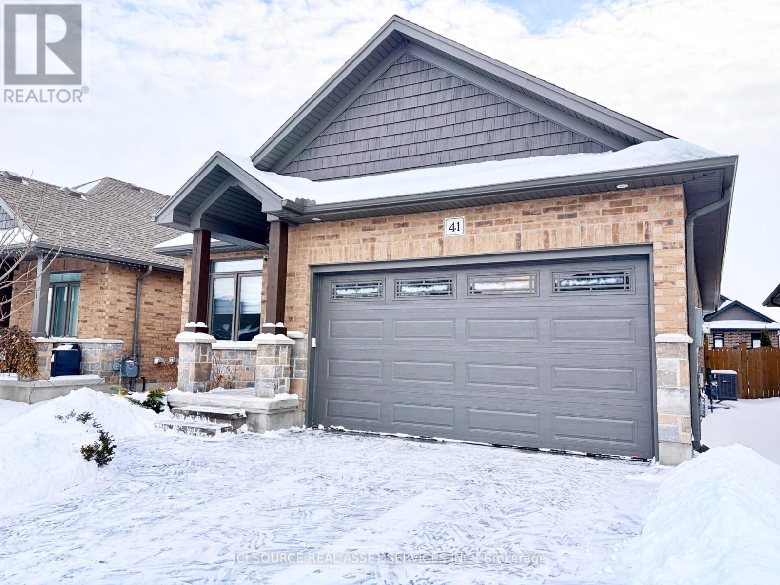 41 - 159 Collins Way, Strathroy-Caradoc, Ontario  N7G 0G8 - Photo 3 - X12690160