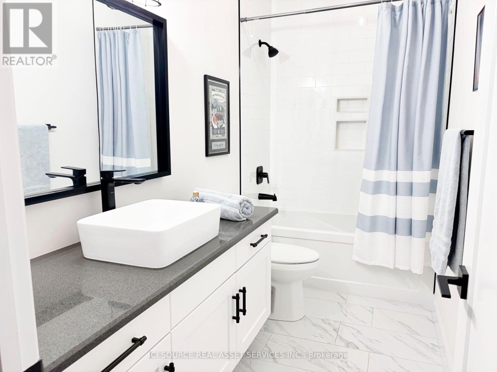 41 - 159 Collins Way, Strathroy-Caradoc, Ontario  N7G 0G8 - Photo 38 - X12690160