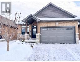 41 - 159 COLLINS WAY, Strathroy-Caradoc, Ontario