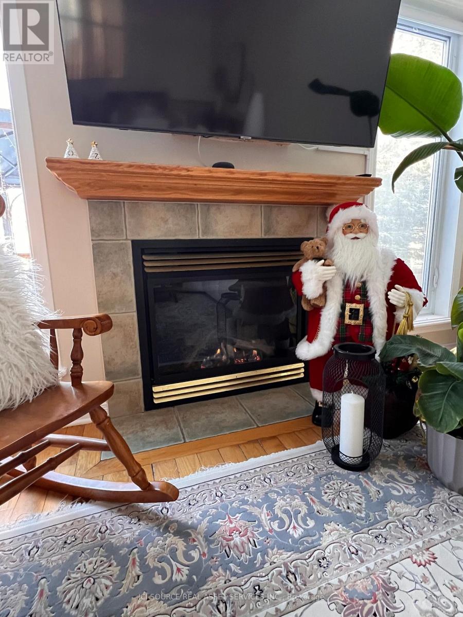 127 Gladeview Private, Ottawa, Ontario  K1T 4C5 - Photo 15 - X12690170