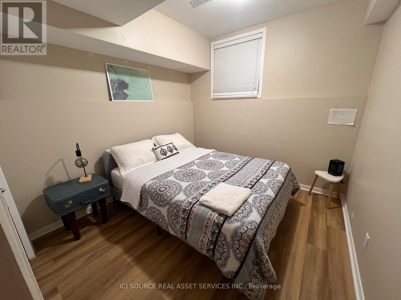 127 Gladeview Private, Ottawa, Ontario  K1T 4C5 - Photo 22 - X12690170