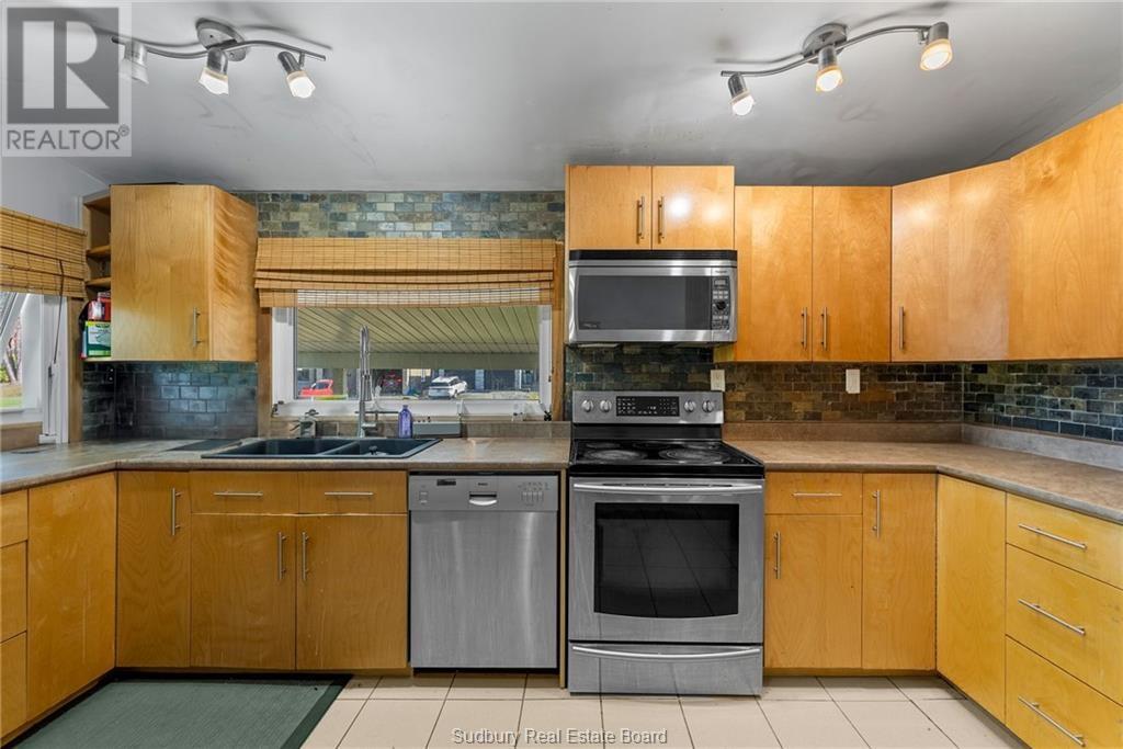 176 Strathmere Court, Sudbury, Ontario  P3E 2J9 - Photo 10 - 2126072