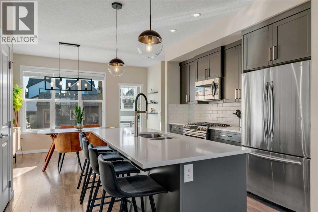 84 Masters Heights SE, calgary, Alberta