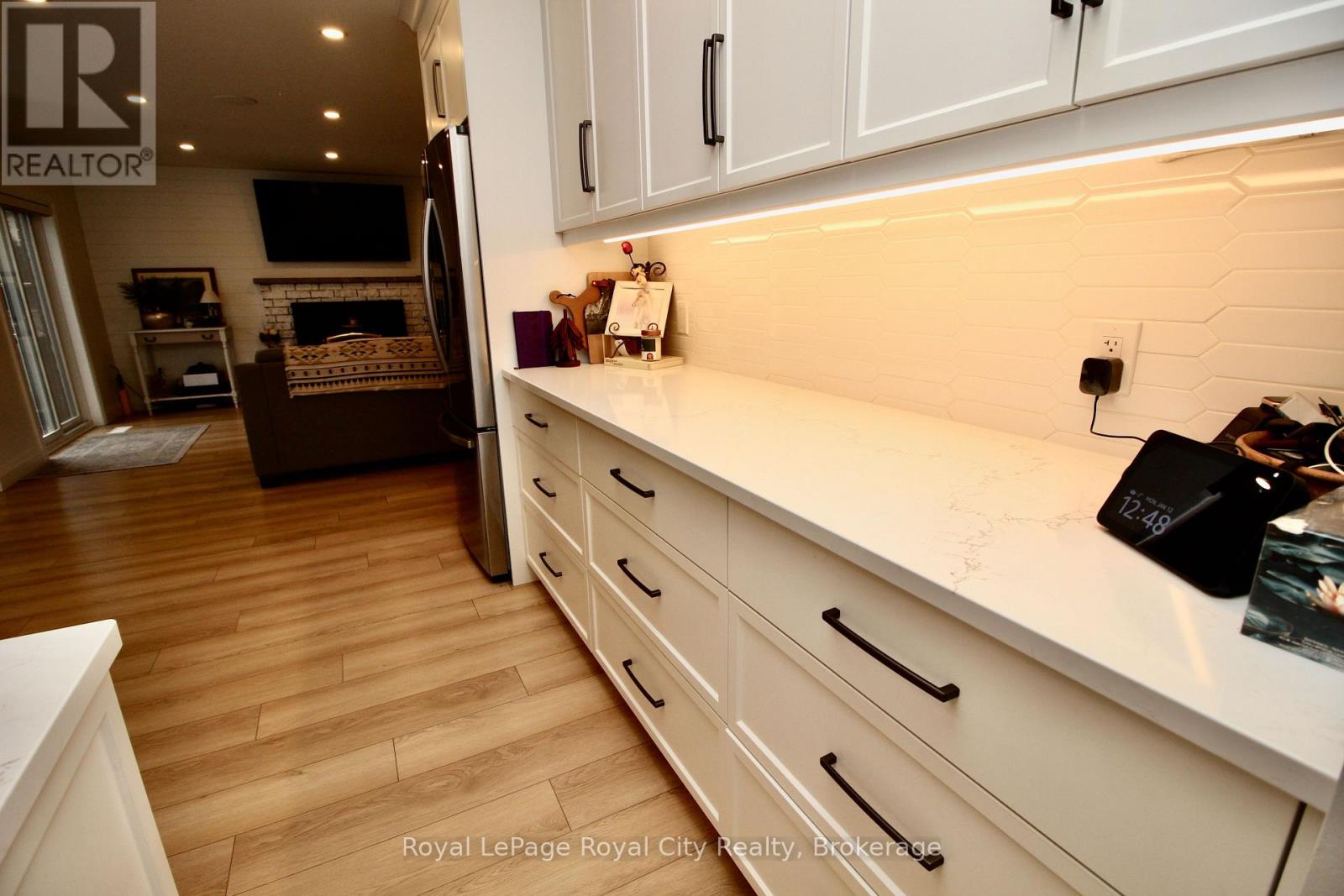 82 Gunn Avenue, Cambridge, Ontario  N3C 3J7 - Photo 14 - X12690202