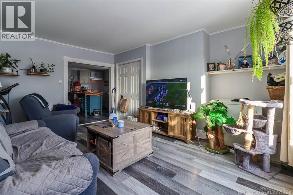 161 Queen Street, Saint John, New Brunswick  E2M 2C5 - Photo 4 - NB131704