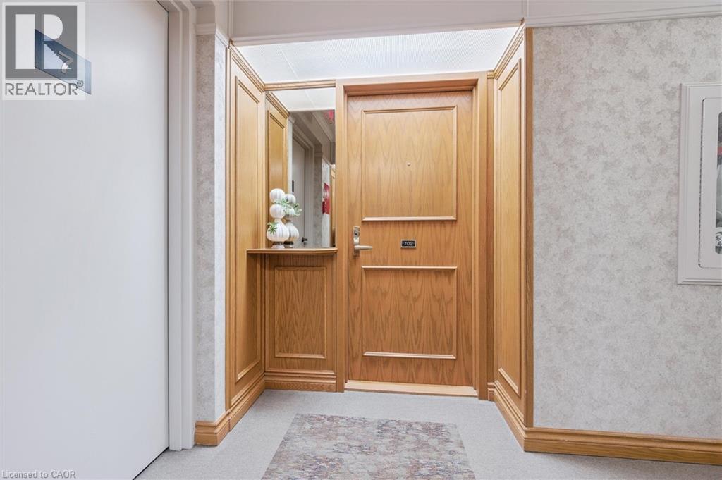 6 Willow Street Unit# 702, Waterloo, Ontario  N2J 4S3 - Photo 8 - 40796372