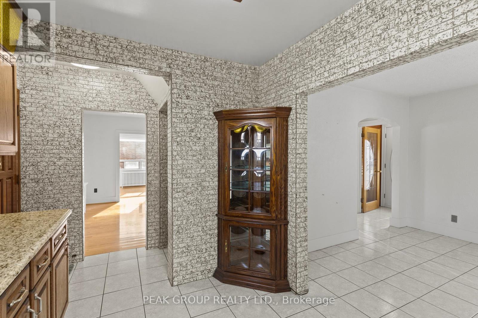 246 Scholfield Avenue S, Welland, Ontario  L3B 1N7 - Photo 12 - X12690210