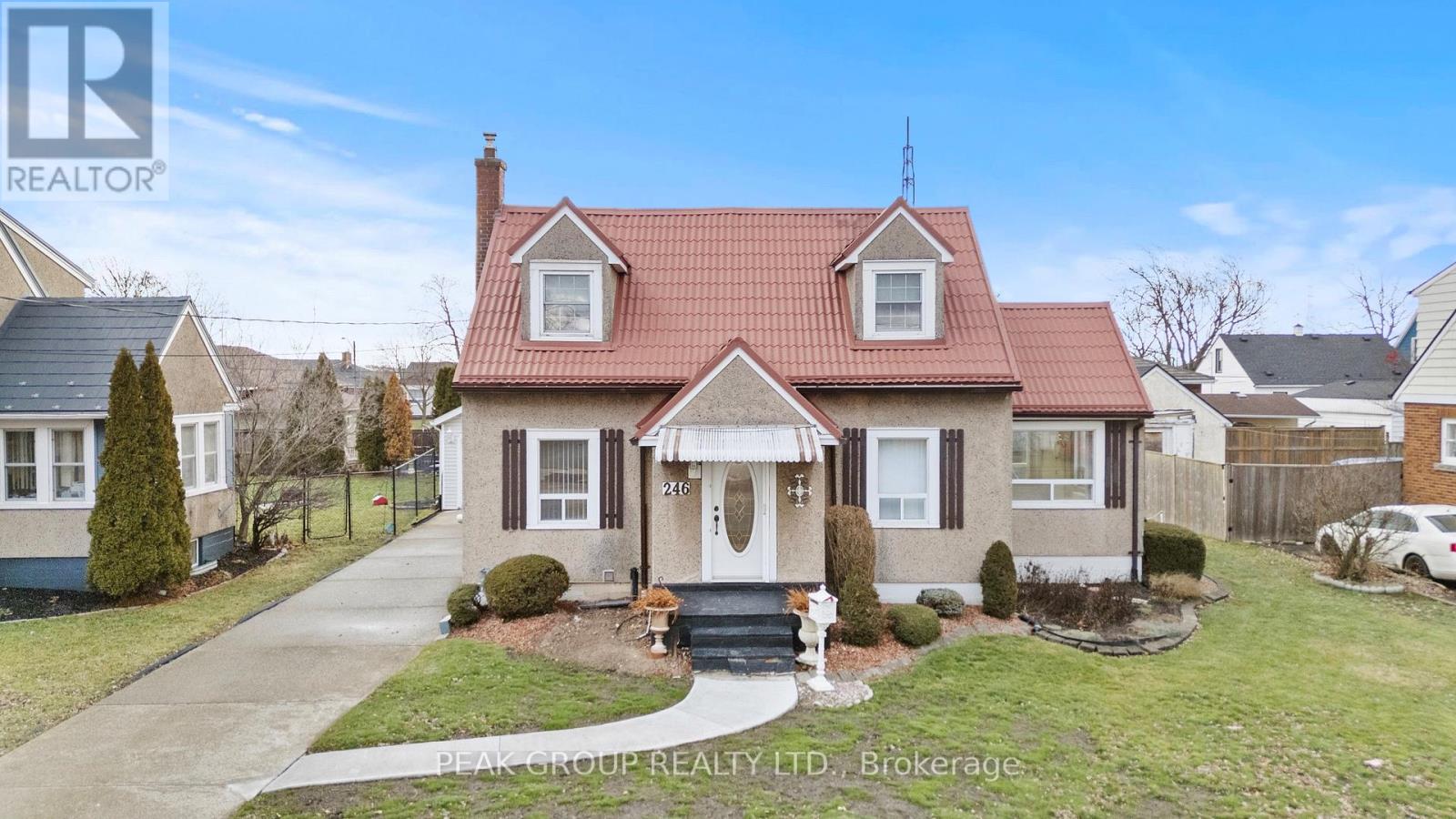 246 Scholfield Avenue S, Welland, Ontario  L3B 1N7 - Photo 2 - X12690210