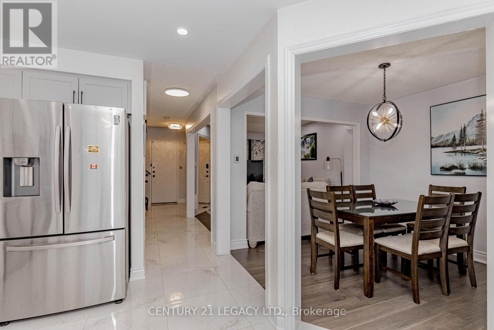 36 Valonia Drive, Brampton, Ontario  L6V 4J2 - Photo 18 - W12690058