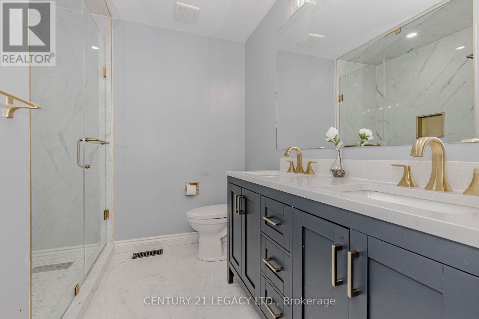 36 Valonia Drive, Brampton, Ontario  L6V 4J2 - Photo 37 - W12690058