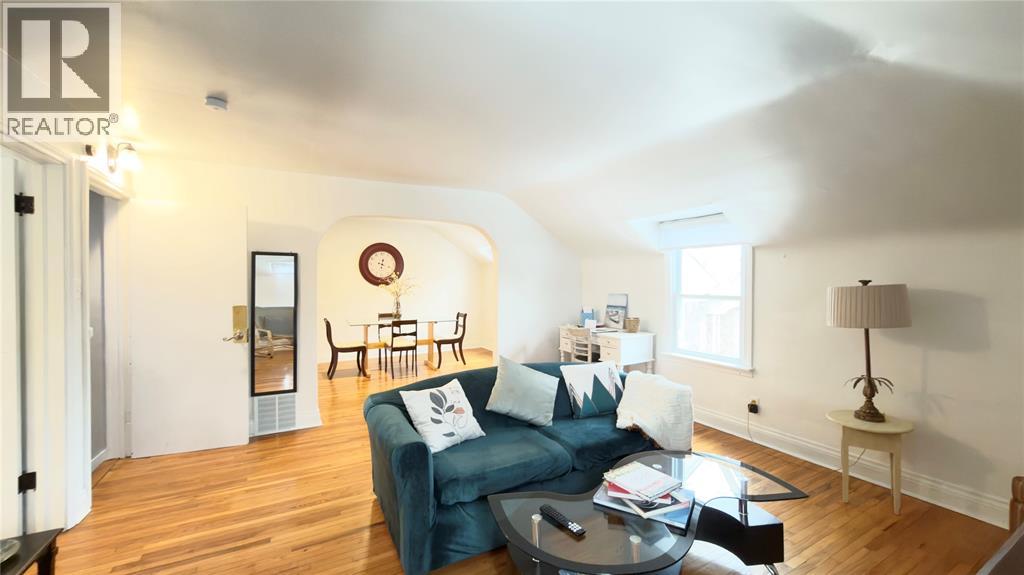 826 Michigan Avenue Unit# 2, Sarnia, Ontario  N7V 1L6 - Photo 2 - 26000194