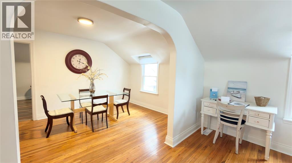 826 Michigan Avenue Unit# 2, Sarnia, Ontario  N7V 1L6 - Photo 3 - 26000194